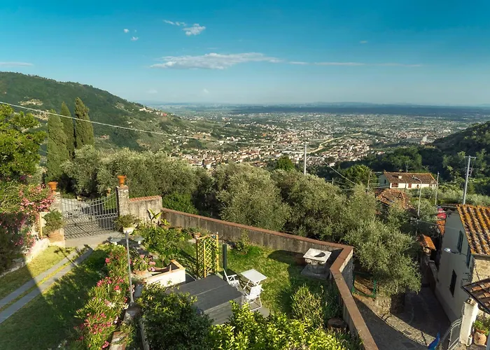 Villa Castel Del Monte